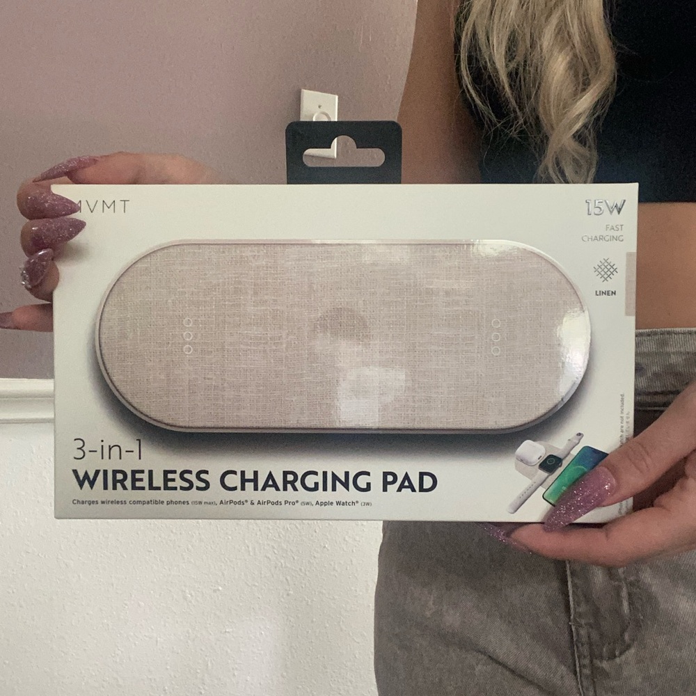 Wireless Charging Pad in Linen